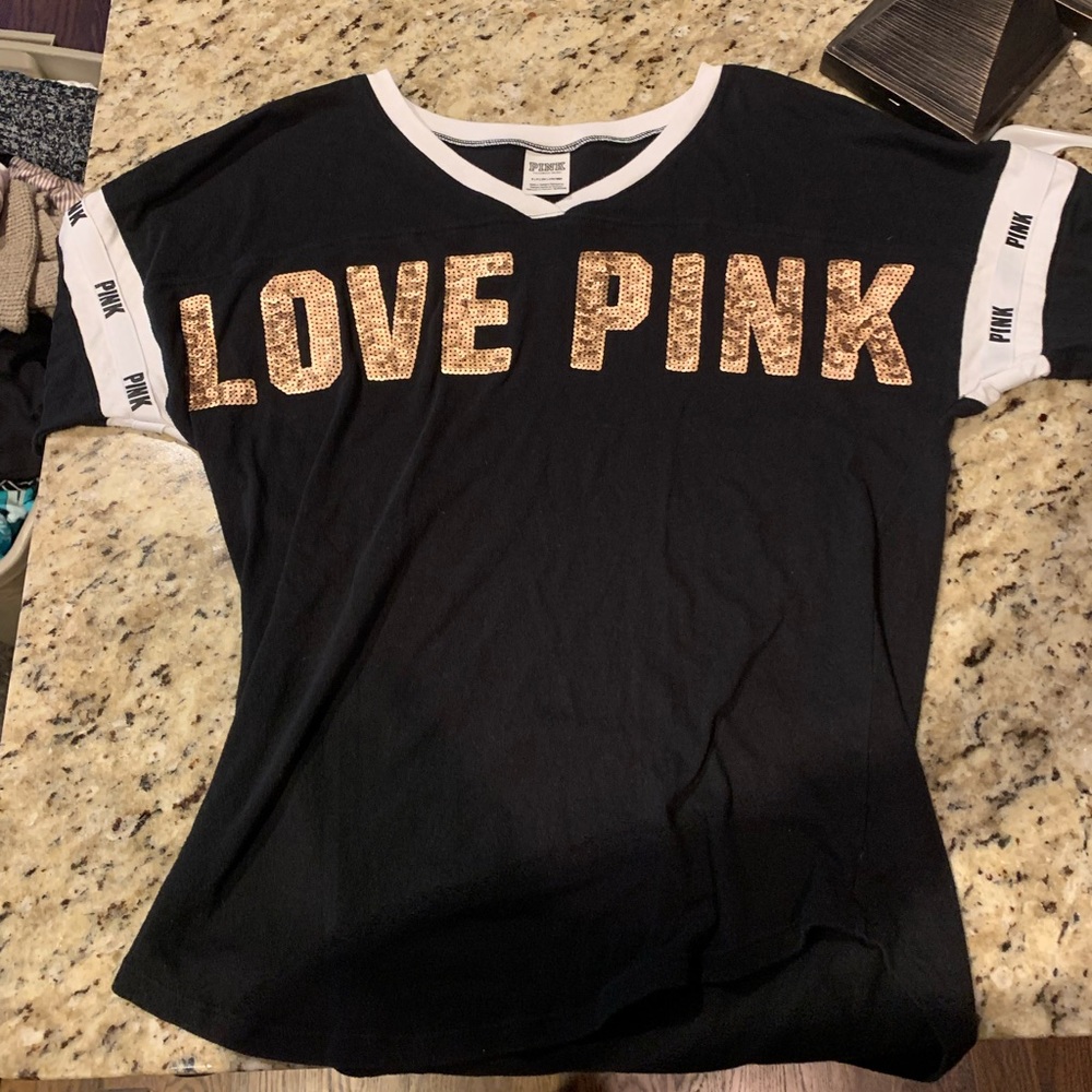 Black VS Pink glitter tee